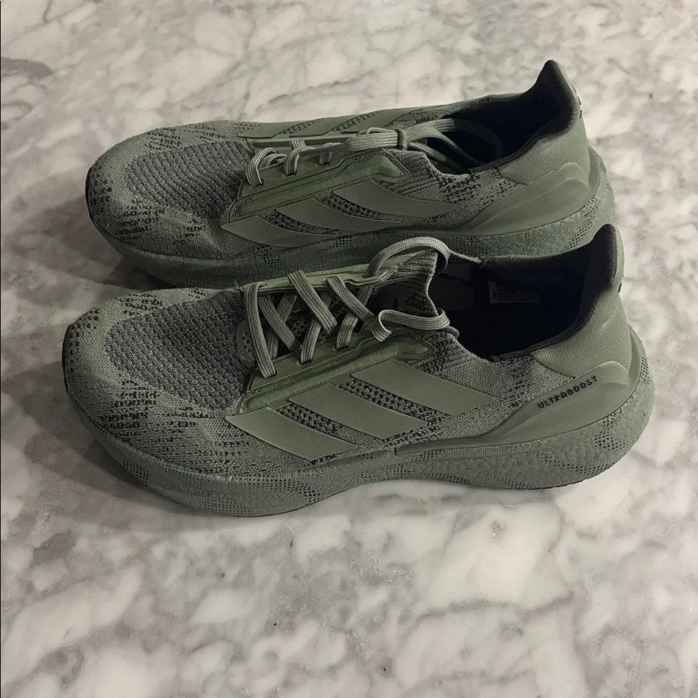 Adidas Men's Olive Ultraboost 5x Athletic Shoes